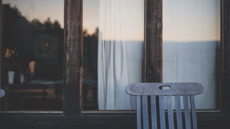 Во Владимире мужчина выпал с балкона 7 этажа