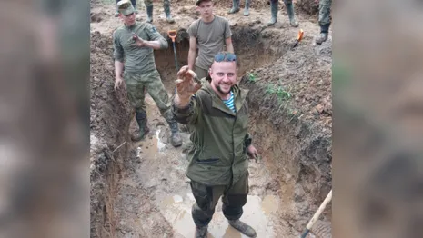 Владимирские поисковики эксгумировали останки 8 красноармейцев и нашли медальон