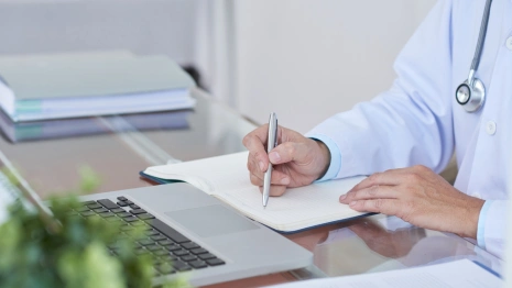 В Суздальском районе руководство больницы выписывало незаконные надбавки к зарплате