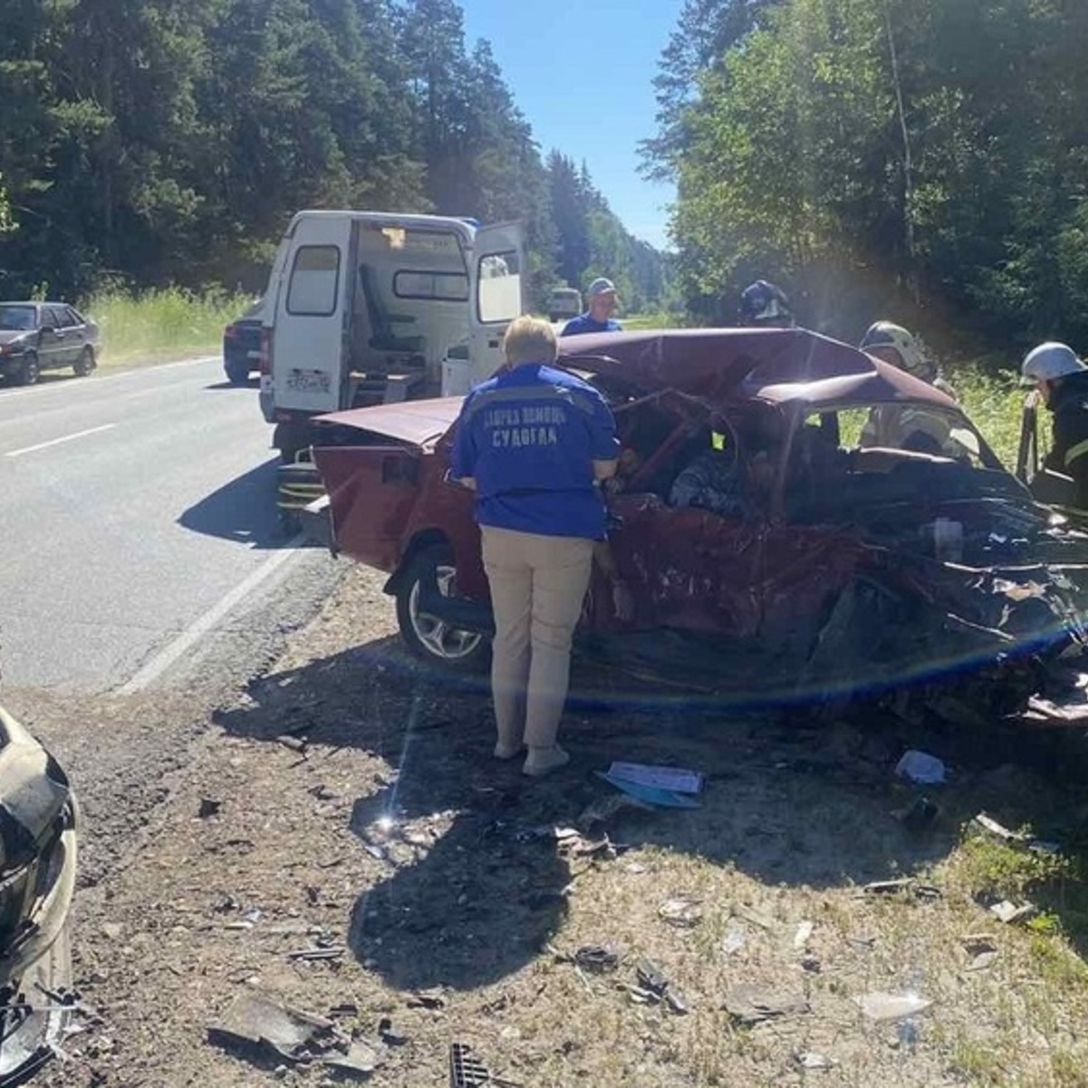 На дороге под Судогдой разбились 3 авто: спасатели доставали людей из  искореженных машин - День во Владимире