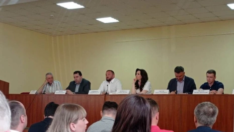 Новая встреча дольщиков ЖК «Дуброва парк-2» с чиновниками закончилась сенсацией