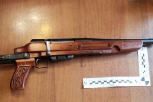 Переделавший ружье пожилой человек попал под следствие во Владимире