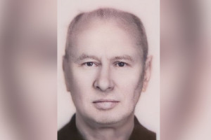 Волонтеры объявили поиски 84-летнего мужчины в розовой кепке