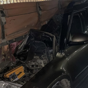 Во Владимирской области фура «зажевала» легковушку: двое человек погибли