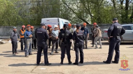 Во Владимирской области на стройке поймали 10 нелегально устроенных мигрантов