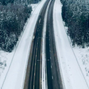 Трасса М-12 Восток во Владимирской области осталась без света из-за снегопада
