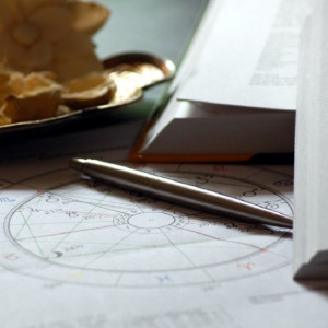 Продуктивный день у Стрельцов и ленивый – у Львов. Гороскоп на 2 января