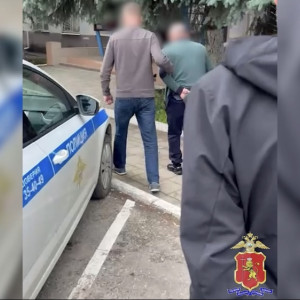 Двое безработных жителей Кольчугино слили 300 литров дизеля из фуры