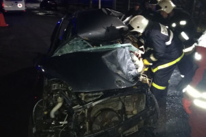 Под Судогдой водитель погиб в смятом после ДТП с Hummer китайском авто