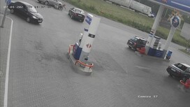 Во Владимире автомобилист пытался задавить байкера с ребенком