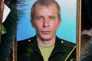 В зоне СВО погиб 44-летний Дмитрий Березнев из Меленковского района