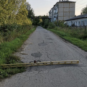 В лучшем поселке-2022 во Владимирской области выросли огромные ямы на дорогах