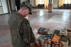 Во Владимирской области дети подарили книги раненым бойцам СВО