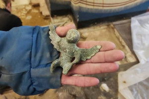 В соборе Владимира нашли фигурку ангела 12 века