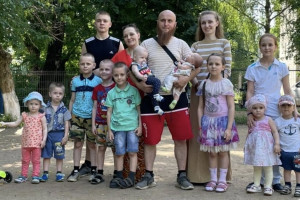 Житель Владимирской области завел гарем и 27 детей, чтобы «спасти Россию»