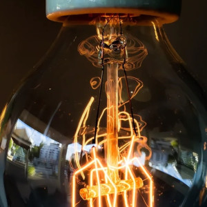 Во Владимире обесточили 36 самовольно подключенных к свету квартир