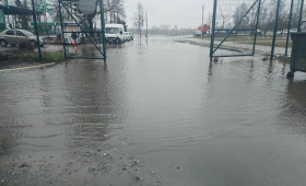 Пациенты поликлиники в Гусь-Хрустальном тонут в воде