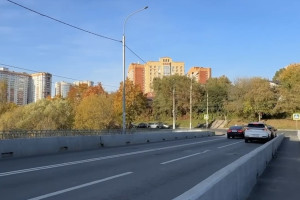 Размытые откосы у моста около ДТЮ во Владимире восстановили