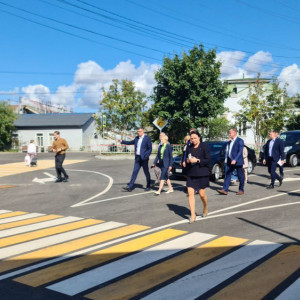 Губернатор указал на проблемы с парковкой на привокзальной площади в Струнино