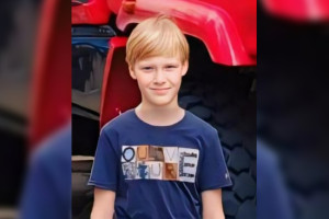 В Камешково пропал 10-летний мальчик с серым рюкзаком