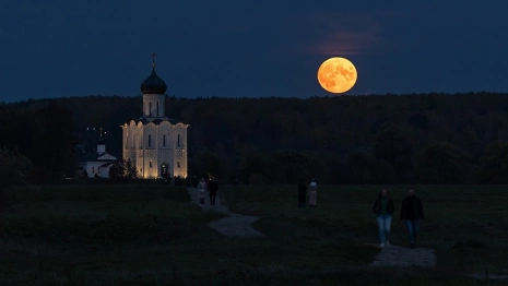 В небе над Владимиром взошла «луна охотников»