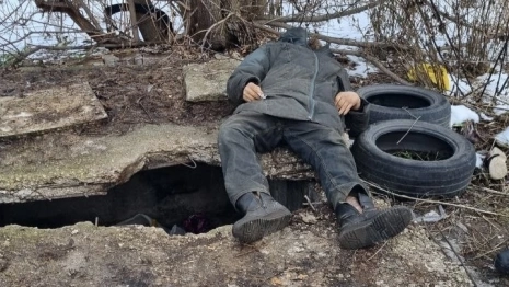 Во Владимире спасатели вызволили бомжа из камеры теплотрассы