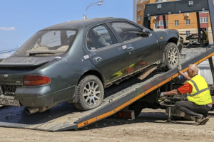 Во Владимире 6 машин эвакуировали на стоянку для автохлама