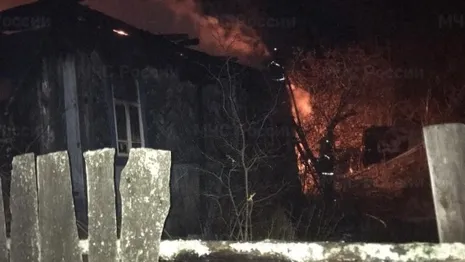 В деревне под Судогдой ночной пожар уничтожил частный дом