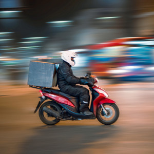 Обманувший жителей Владимирской области на 600 тысяч курьер пойдет под суд