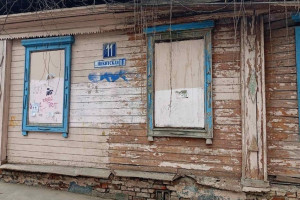 Во Владимире чиновники «забыли» о жительнице полуразрушенного дома