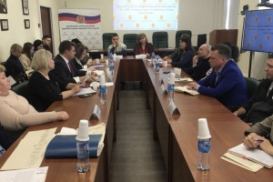Владимирский Минздрав займется проблемой распределения премий медикам скорой