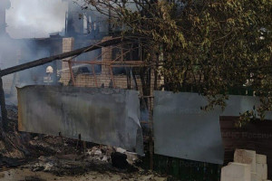 В Муроме сгорели сарай и крыши двух домов
