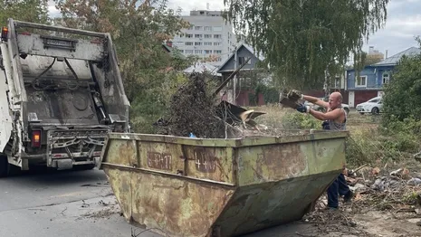 Во Владимире начали вывозить мусор из частного сектора