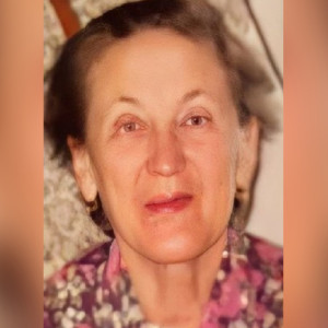 Во Владимирской области пропала 90-летняя бабушка с тростью