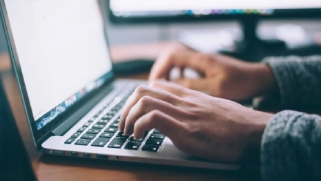 Избиение 11-летней школьницы и спасенный из болота мальчик. Топ новостей недели в регионе