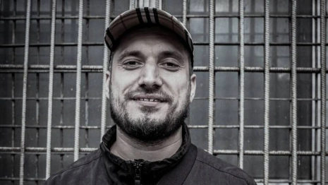 Извинявшийся во Владимире рэпер Паша Техник скончался в больнице в Таиланде