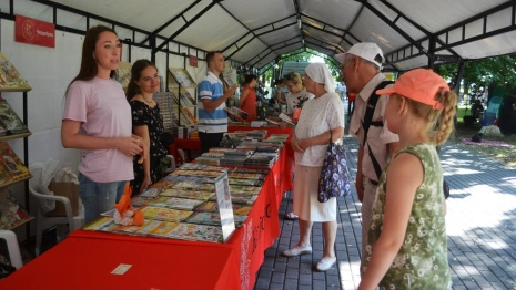 Во Владимир приедет знаменитая мать дизайнера Артемия Лебедева