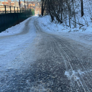 Частный сектор в центре Владимира оказался во льду