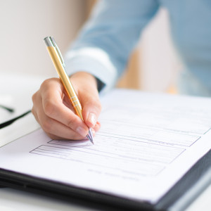 Во Владимирской области владельца наливайки оштрафовали за «серое трудоустройство»