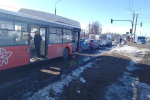 Стали известны подробности с автобусом и 4 машинами во Владимире