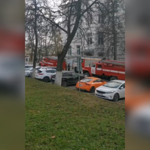 Во Владимире пожарные машины съехались к областной стоматологии