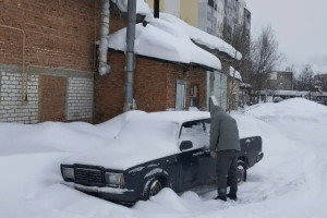 В Муроме 22-летний парень угнал занесенную снегом машину для разбора на запчасти