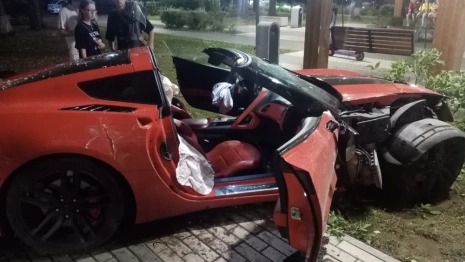 В ДТП с перевернувшейся иномаркой в Муроме пострадали 2 человека