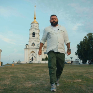 Калья из огурцов и медовуха. Во Владимире и Суздале сняли выпуск программы «Гастротур»