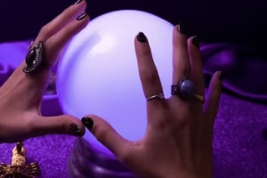 «Гадалка» из Москвы обманула владимирцев под предлогом снятия порчи