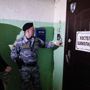 Во Владимире судебные приставы арестовали хостел