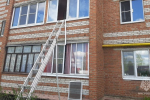 Во Владимирской области на пожаре эвакуировали 15 человек