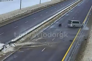 На М-12 во Владимирской области пассажир на ходу вылетел из легковушки