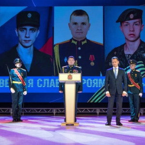 Во Владимире погибших на Украине военнослужащих наградили орденами Мужества посмертно