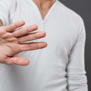 В Гусь-Хрустальном дебошир дал пощечину полицейскому